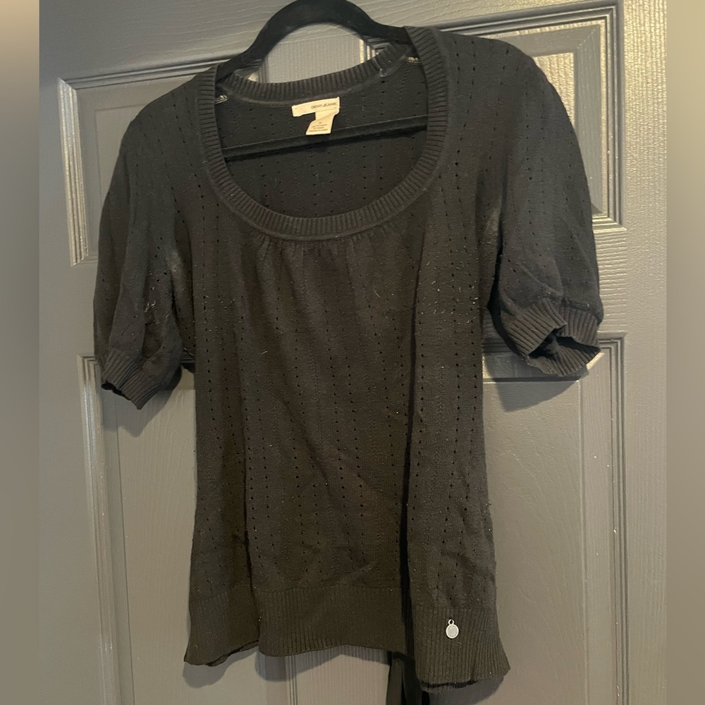 DKNY Jeans M black short sleeve sweater